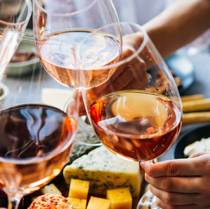 Álcool aumenta risco de câncer mesmo em consumo moderado