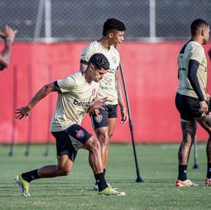 Após passagens por Chapecoense e Botafogo-PB, atacante retorna ao Vitória