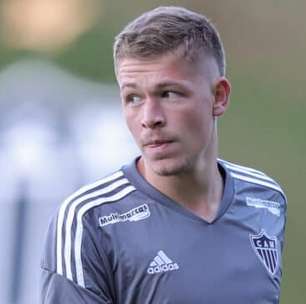 Depois de Bruno Fuchs, Atlético-MG pode confirmar em breve mais 2 zagueiros fora do elenco