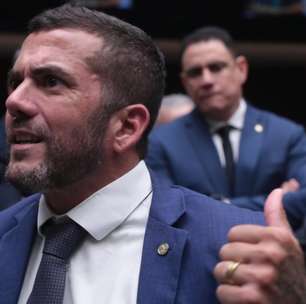 Quem é Carlos Jordy, alvo de operação da PF por suspeita de desvios na cota parlamentar