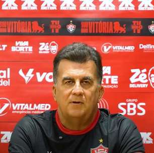 Na calada da noite, Fábio Mota dispensa volante do Vitória: "Não ajuda em nada"