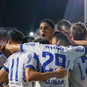 Saída confirmada: Paysandu rescinde contrato com jogador do setor ofensivo