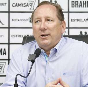 Com urgência por treinador, John Textor faz procura por Luís Castro; saiba detalhes