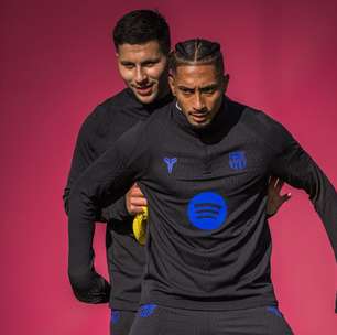 Flick detona Fifa e chama de "injustiça" ausência de Raphinha na seleção do ano