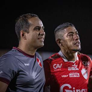 De volta? Ídolo do Vila Nova e do Corinthians, Ralf abre o jogo sobre novo clube