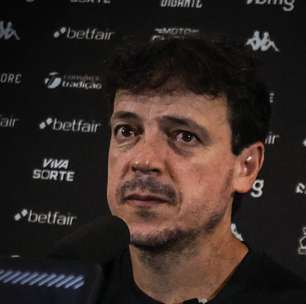 Com um desfalque, Diniz define Vasco para decisão contra o Corinthians