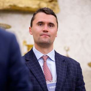 A vida pós-morte de Charlie Kirk como IA de baixa qualidade não é um acidente