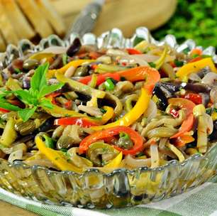 Caponata siciliana prática para servir no almoço de natal, receita magnífica!