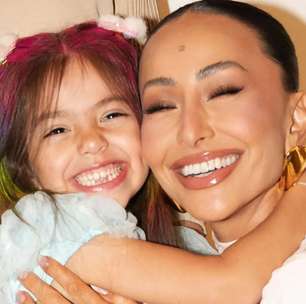 O que houve? Sabrina Sato passará o Natal longe da filha: 'Procuro ver pelo lado bom'