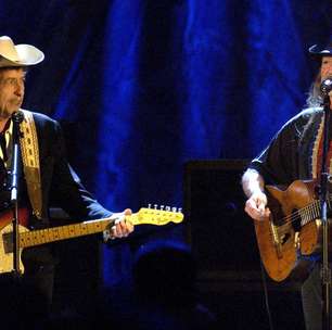 Bob Dylan tenta explicar Willie Nelson: 'Ele é como o ar invisível'