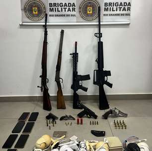 Força Tática prende dois homens e apreende arsenal de grosso calibre em Imbé