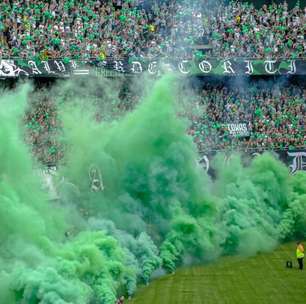 Torcida do Coritiba dá aula em 2025 como um dos públicos do século: "Média de"