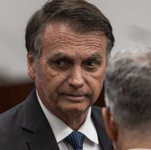 Transporte discreto e policiais na porta do quarto: o que Moraes determina para a cirurgia de Bolsonaro