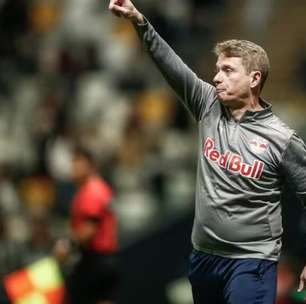 Seabra aponta ao Coritiba o que precisa no elenco para 2026: "Time precisa de"