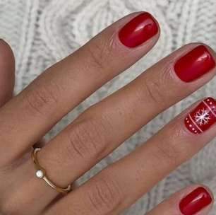 As unhas vermelhas triunfam no Natal 2025: essas manicures elegantes e luminosas que atrairão todos os olhares