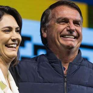 Michelle pede orações por Bolsonaro após internação para cirurgia