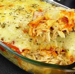 Frango desfiado: 6 receitas práticas prontas em até 1 hora