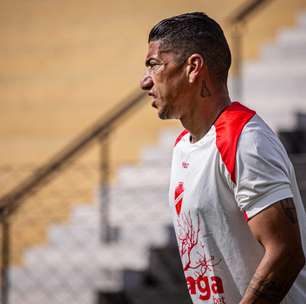 Livre no mercado, volante ex-Vila Nova Ralf entra no radar de clube da Série C