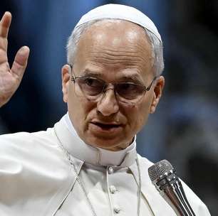 Papa Leão XIV celebra a 1ª Missa do Galo de seu pontificado