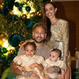 Neymar e Bruna Biancardi exibem detalhes de festa de Natal luxuosa