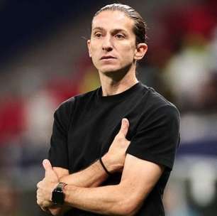 Filipe Luís pede salário do patamar de Abel Ferreira para renovar com o Flamengo