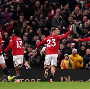 Manchester United vence o Newcastle na abertura da rodada da Premier League