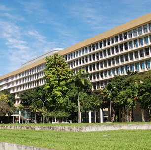 UFRJ manifesta preocupação com corte de R$ 488 milhões das universidades federais no orçamento de 2026