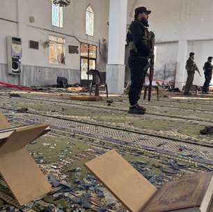 Explosão em mesquita deixa oito mortos na Síria