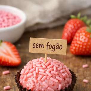 Brigadeiro de morango sem fogão: sobremesa rápida que viralizou