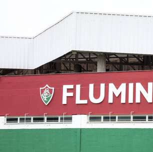 Ex-jogador do Liverpool rejeita proposta do Fluminense