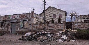 Rússia bombardeia Kiev na véspera da reunião entre Trump e Zelensky