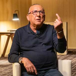 Galvão recebe alta após ser internado com início de pneumonia