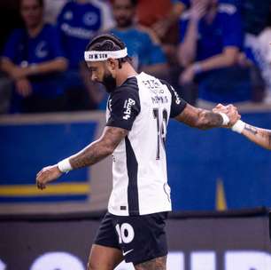 Dupla de ataque do Corinthians figura entre os dez nomes mais participativos em gol no século