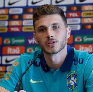 Cria do Athletico-PR, goleiro Bento entra na mira de rival do Furacão na Série A 2026