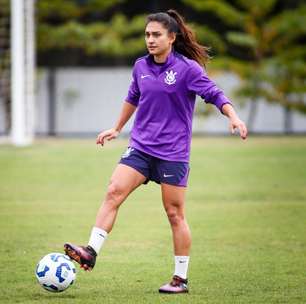 Corinthians confirma saída de lateral-direita ao fim do contrato