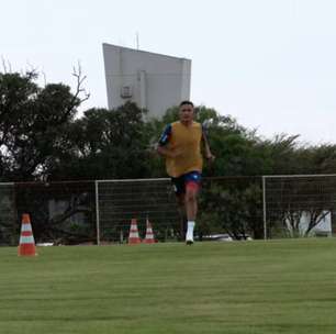 Liberado do Vila Nova sem marcar gols, jogador assina com time da Série B