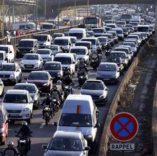 França adota novas sanções para excesso de velocidade acima de 50 km/h do limite permitido