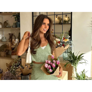 Esse tênis Adidas na cor esmeralda são os substitutos oficiais dos Samba e podem ser usados com vestidos e calças