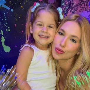 Fã de Virgínia tatua nome de Maria Flor e viraliza nas redes; Veja foto