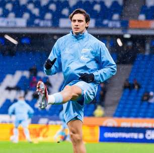 Filho do Terrão dá prioridade ao Corinthians em possível retorno ao Brasil