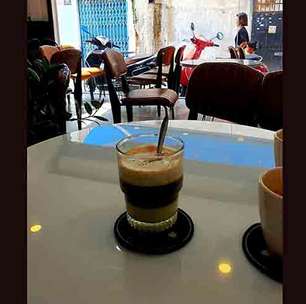 Café com sal e leite condensado faz sucesso em pais asiático