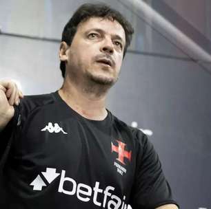 Vasco tem interesse em zagueiro do Benfica, diz influencer