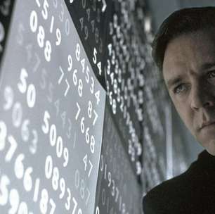 "Senti uma pontada no coração": A opinião de Russell Crowe sobre a atuação de Joaquin Phoenix na cinebiografia que ele recusou fazer