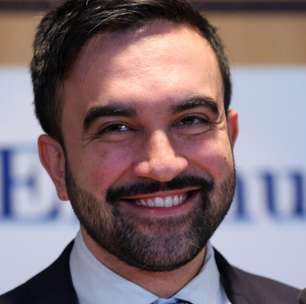 Primeiro muçulmano a comandar Nova York, Mamdani toma posse com juramento sobre o Alcorão em local simbólico