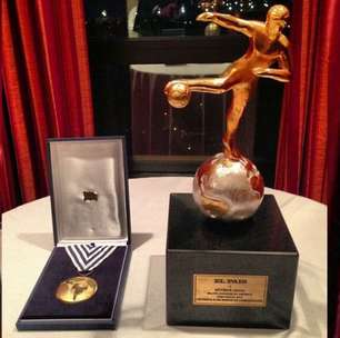 Jogador do Flamengo supera Messi e é eleito Rei da América