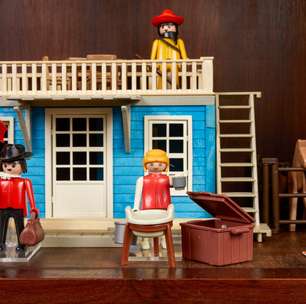 Exposição no Farol Santander revisita história dos brinquedos brasileiros