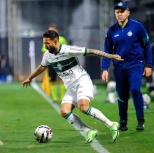 Coritiba desapega de atacantes e nome forte está de saída: "Não rendeu"