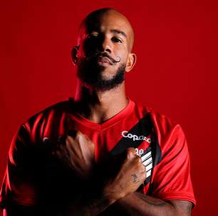 Após brilho no Goiás, Patrick pode deixar o Santos rumo à outro da Série A