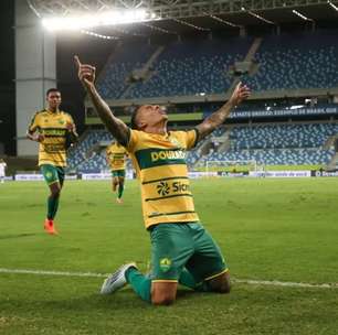 Pensando em 2026, Sport tenta contratação de meio-campista do Cuiabá