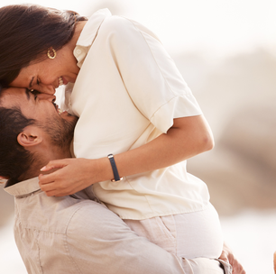 Amores de verão: quem vai se apaixonar na praia?